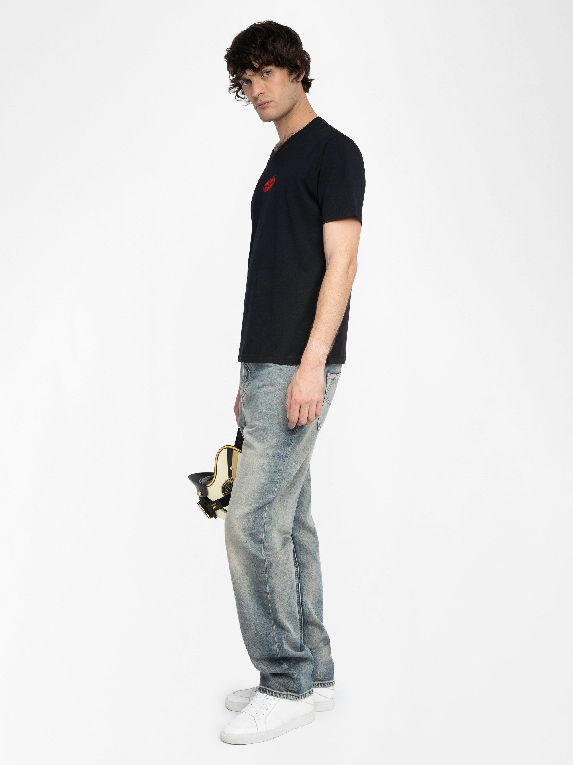 Tommy T-shirt - Short-sleeved t-shirt adorned with a signature badge at the front.